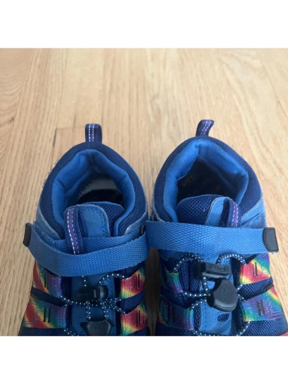 Keen Newport H2Sho Water Hiking Shoes Blue Rainbow Big Kid's Size 4